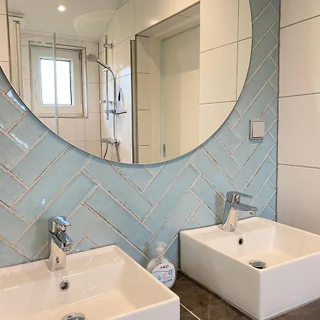 Op 't Landtweg 35 * 卡兰茨奥赫